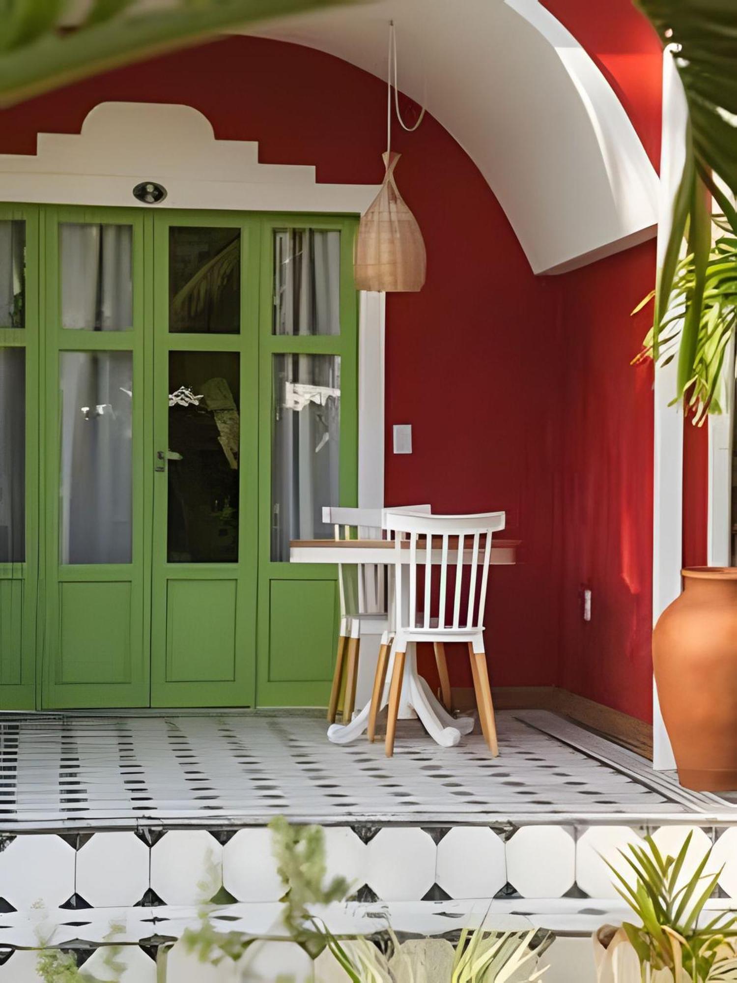 Corada Homestay *